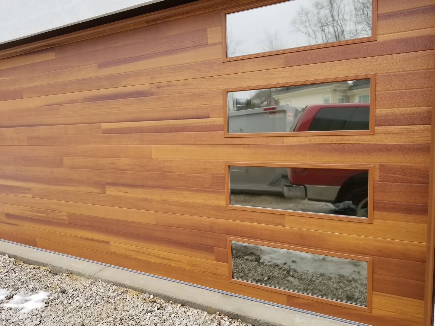 Cedar-panel detail